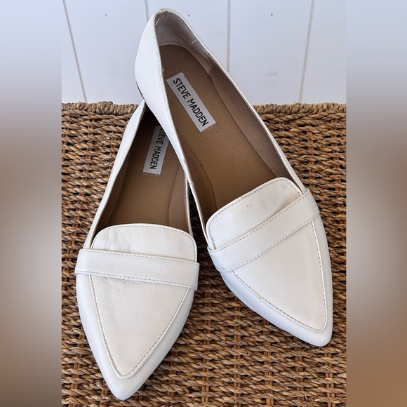 Steve Madden Women’s Jainna Leather Loafer Flats Slip On White Size 9M - Picture 1 of 12